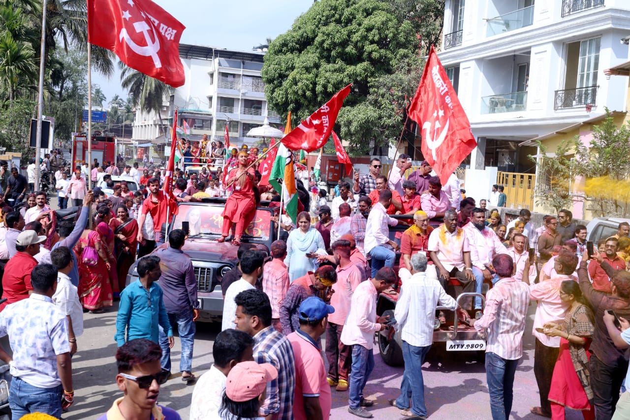 अलिबाग नगरपरिषदेवर शेकापचा लाल बावटा फडकला