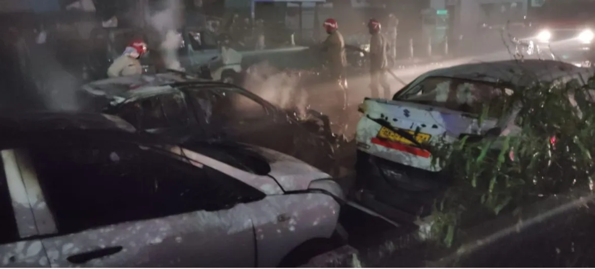 दिल्लीत स्फोट नऊ जणांचा मृत्यू